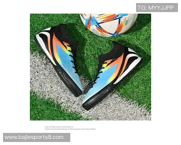 tf足球鞋是提升球场表现的理想选择，助你轻松掌控比赛节奏与技巧